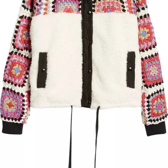 BlankNYC ‘Cuddle Up’ Granny Squares Crochet Patchwork Jacket Size Large - Picture 3 of 9